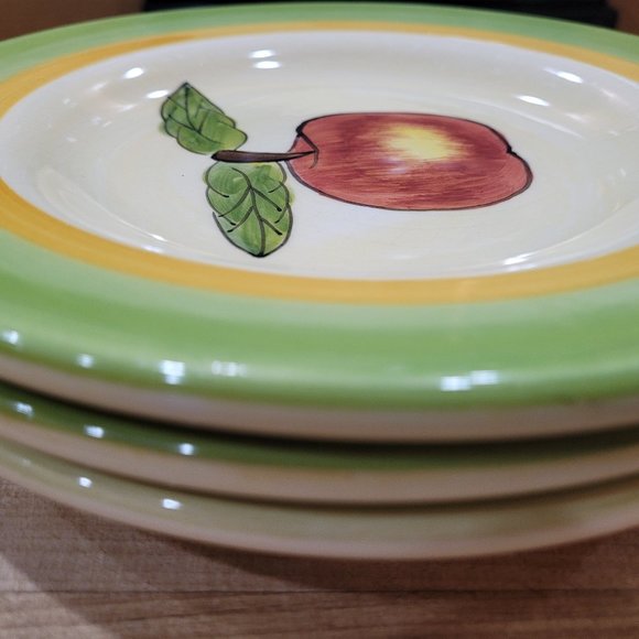 3 Tabletops Unlimited Hand Painted Retired Apple 8.75" Salad Plates EUC - Picture 1 of 15